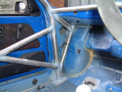 CITROEN Saxo International Multipoint T45 roll cage kit. Certifié FIA / MSUK