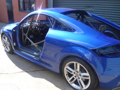AUDI TT MK2 Multipoint T45 roll cage kit