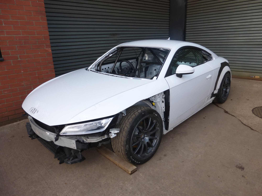 AUDI TT MK3 Multipoint T45 roll cage kit