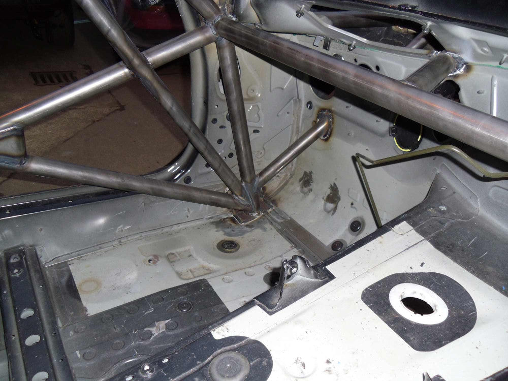 BMW E90 International Multipoint T45 roll cage kit. FIA Certificated