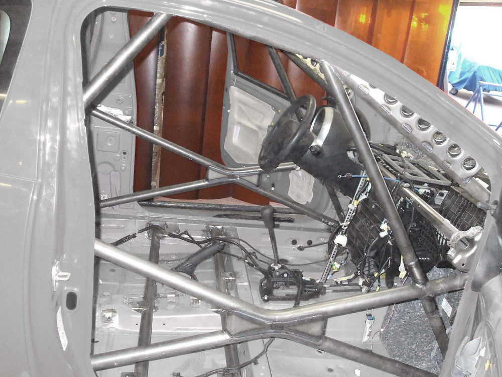 CITROEN C1 International Multipoint T45 roll cage kit. Certifié FIA