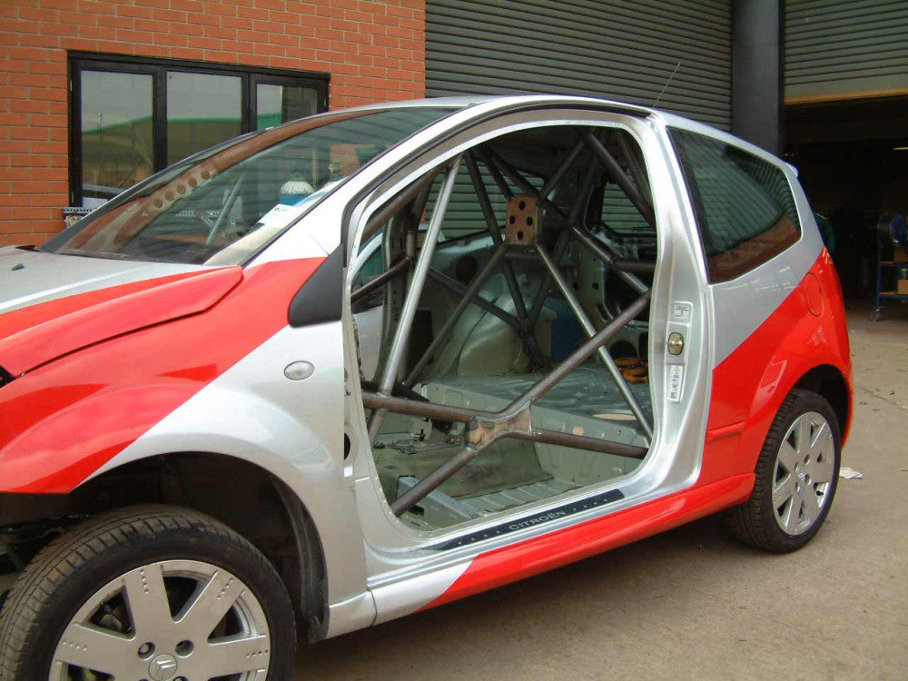 CITROEN C2 International Multipoint T45 roll cage kit. Certifié FIA