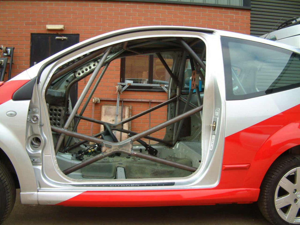 CITROEN C2 International Multipoint T45 roll cage kit. Certifié FIA