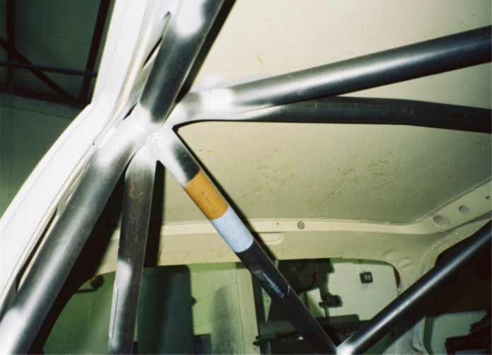 CITROEN ZX International Multipoint T45 roll cage kit. Certifié FIA