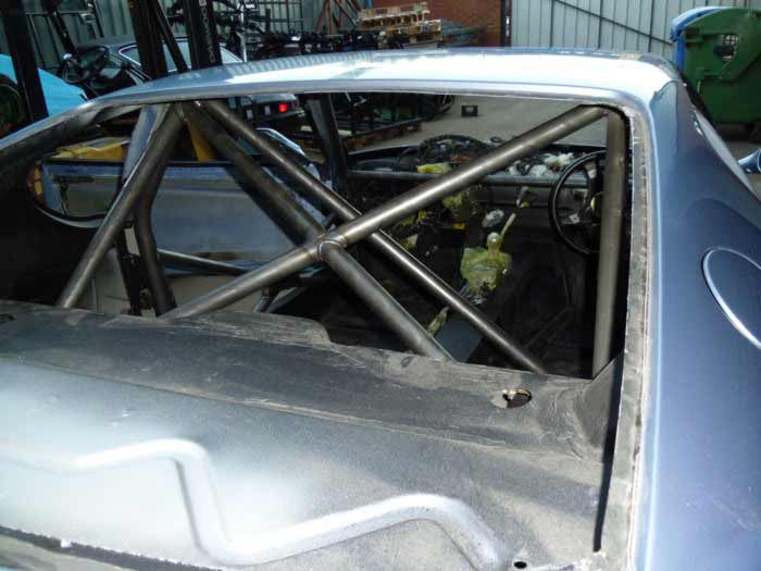 FERRARI 456 Multipoint T45 roll cage kit. MS UK Compliant
