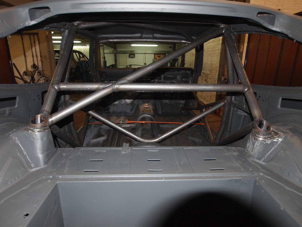 FORD Capri Mk3 Historic T45 roll cage kit. MS UK Compliant to Appendix K