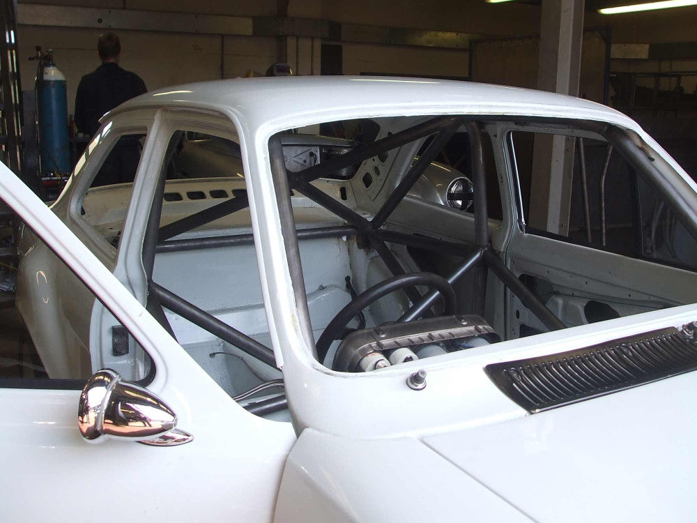FORD Escort Mk1 International Multipoint CDS roll cage kit. FIA Certificated