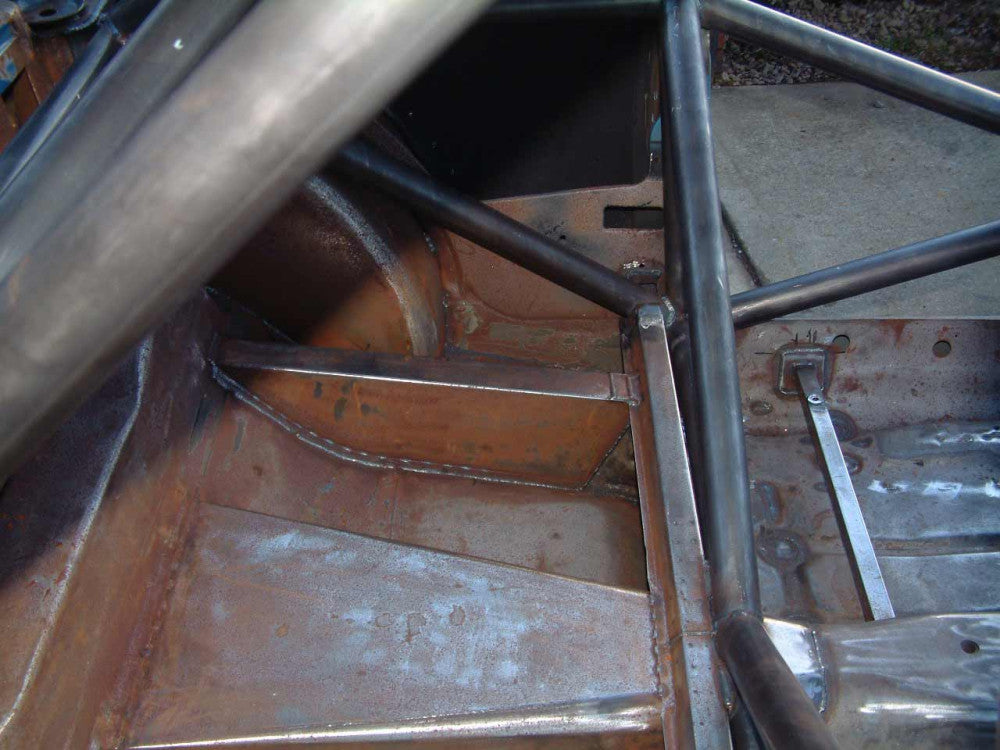 FORD Escort Mk2 International Multipoint T45 roll cage kit. FIA / MSUK Certificated