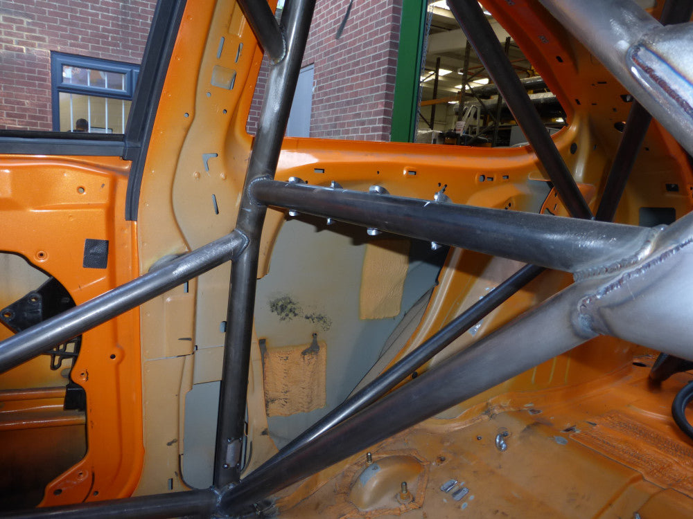 FORD Focus 06> MK2 Kit d'arceau Multipoint T45