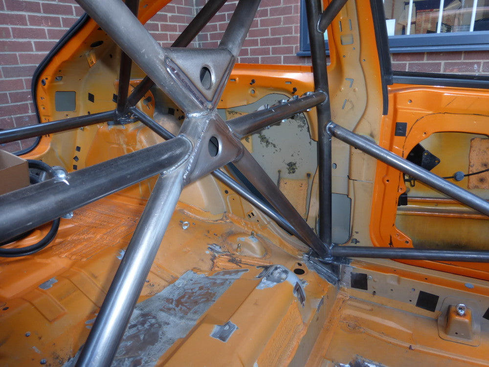 FORD Focus 06> MK2 Kit d'arceau Multipoint T45