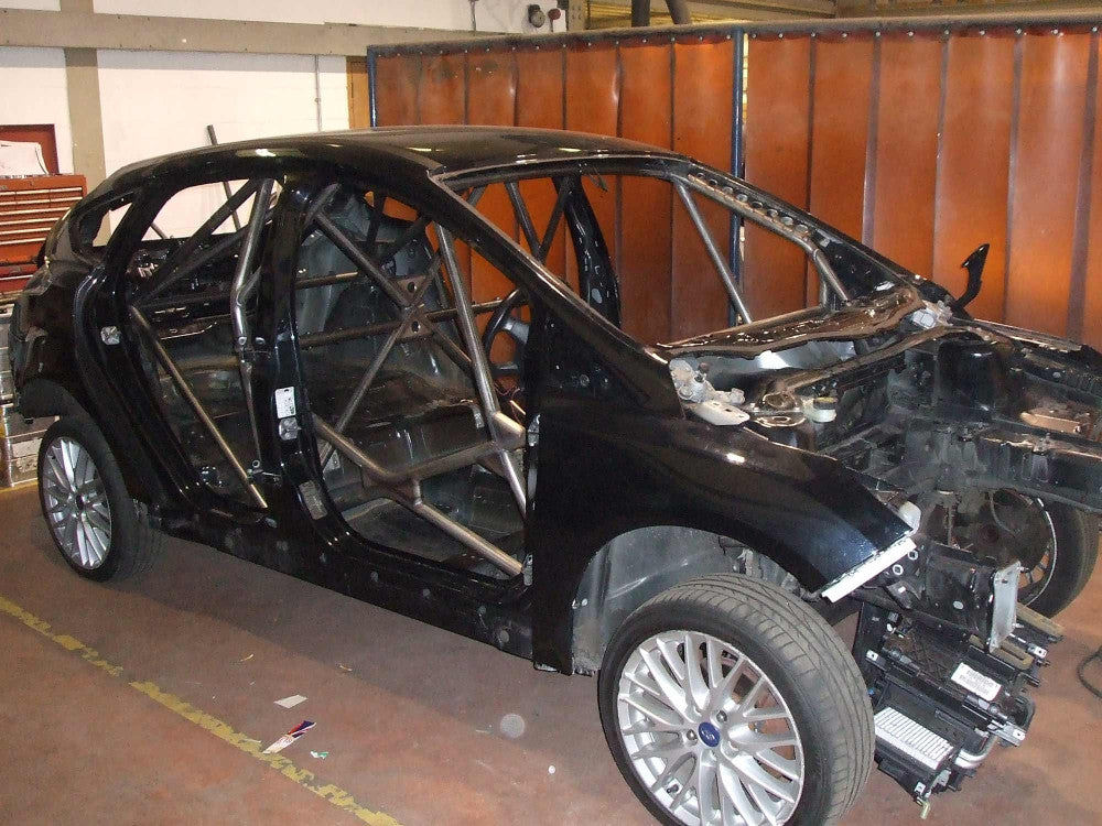 FORD Focus 2010> MK3 Multipoint T45 roll cage kit