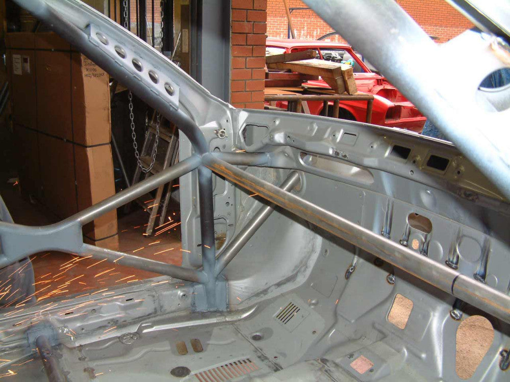 FORD Mondeo MK2 Multipoint CDS Überrollkäfigsatz