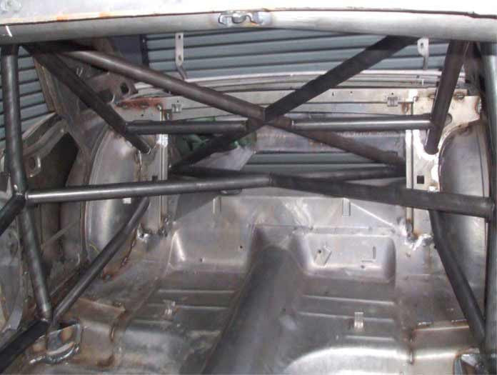 FORD Mustang Notchback International T45 roll cage kit. FIA Certificated