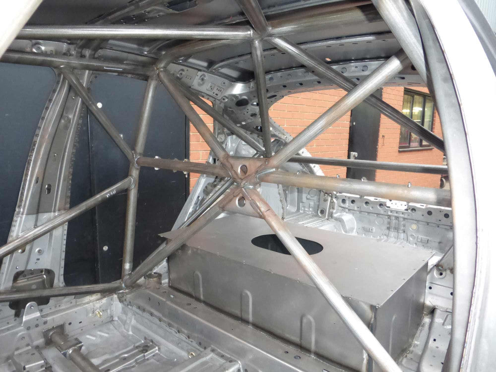 HONDA Civic FK7 International Multipoint T45 roll cage kit. FIA Certificated