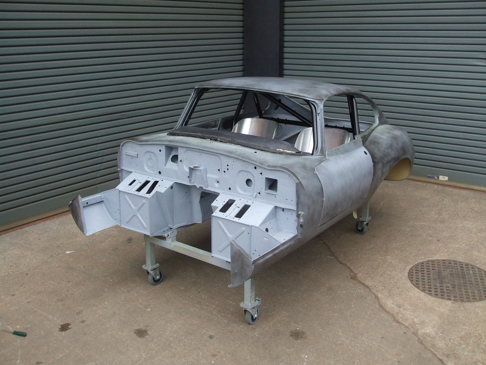 JAGUAR E-Type FHC T45 roll cage kit. FIA / MSUK Certificated to Appendix K