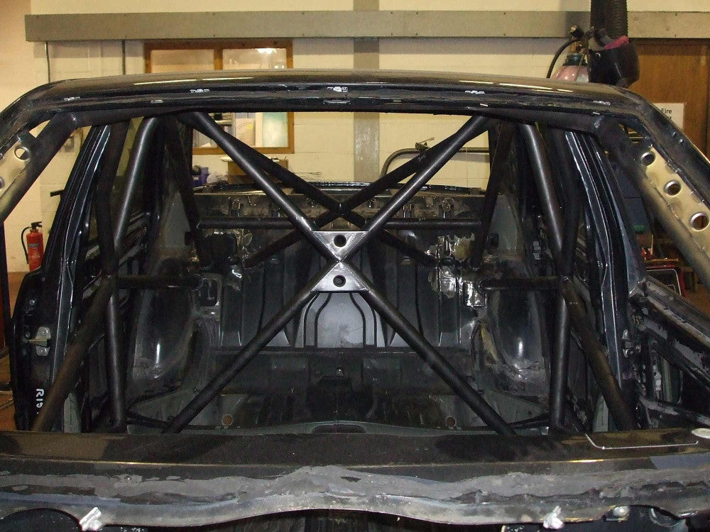 MERCEDES 190 Multipoint T45 roll cage kit