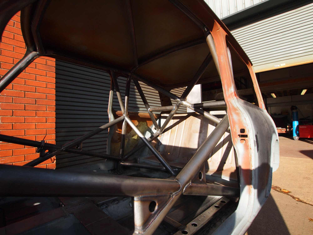 MINI Miglia / Seven International Multi Point T45 roll cage kit. Certifié FIA