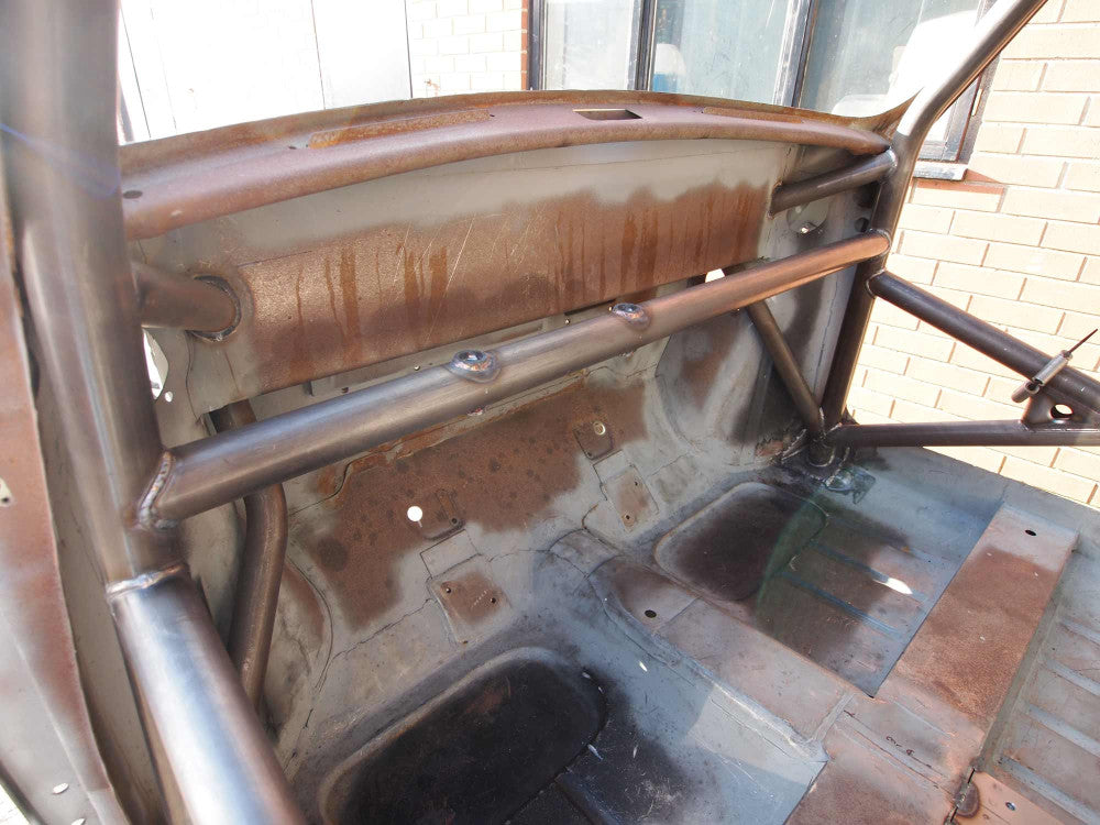 MINI Miglia / Seven International Multi Point T45 roll cage kit. Certifié FIA