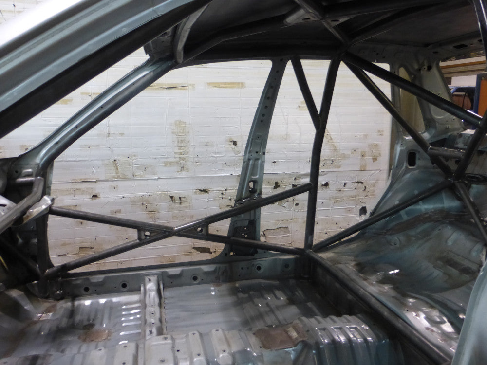 MITSUBISHI Galant Multipoint cage. FIA compliant