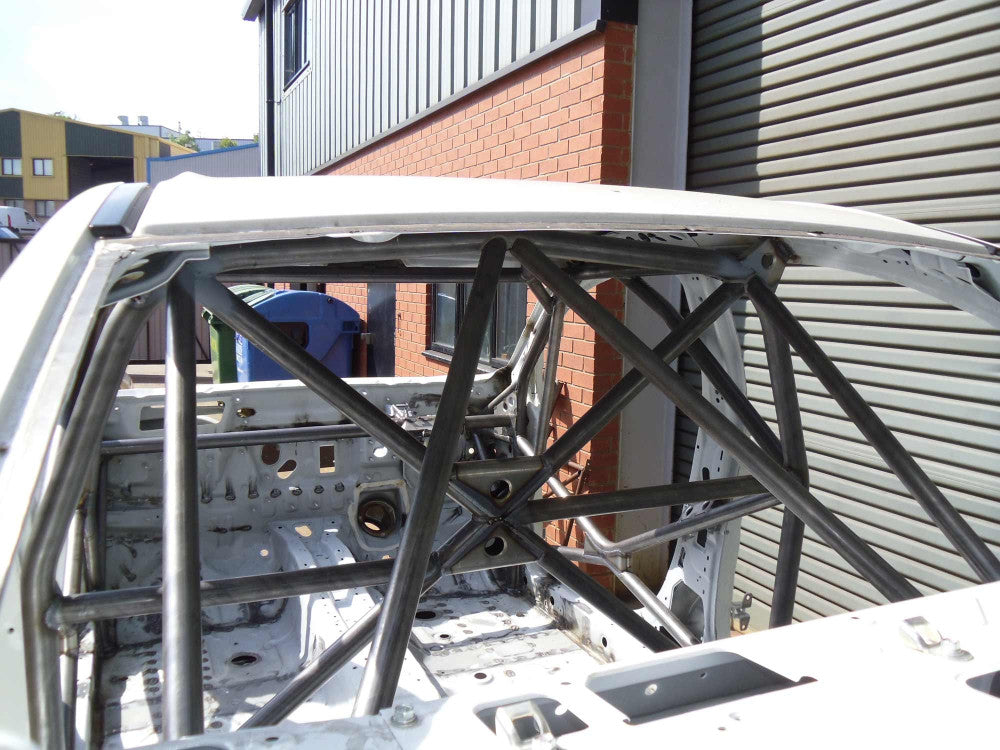 MITSUBISHI Lancer EVO X International Multipoint T45 roll cage kit. FIA Certificated