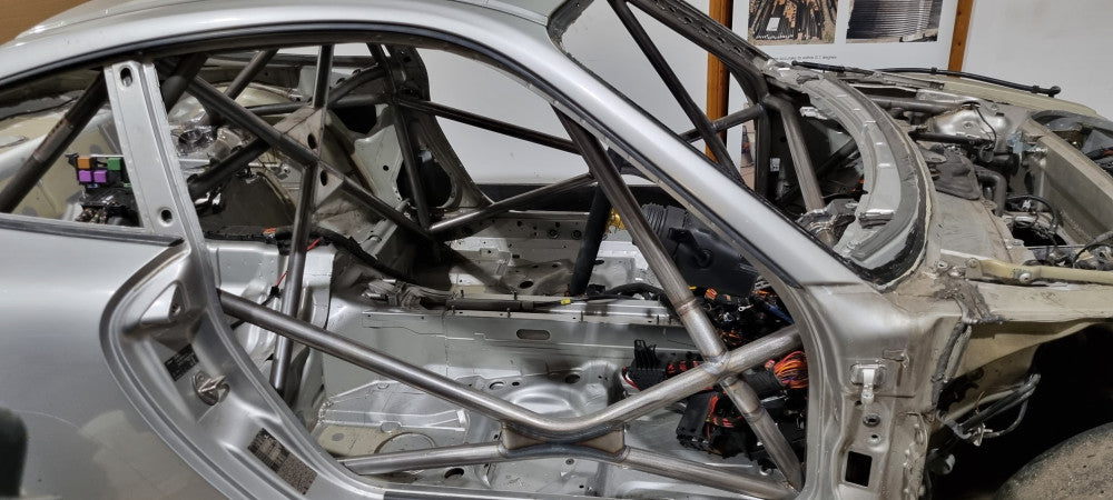 PORSCHE 997 Lightweight International Multipoint T45 Überrollkäfig Bausatz FIA Zertifiziert