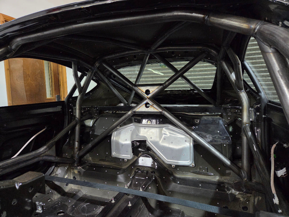PORSCHE Cayman Multipoint T45 roll cage kit