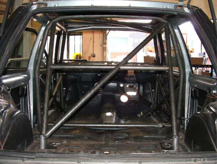 RENAULT 5 Turbo 80-84 International Multipoint CDS roll cage kit. FIA Certificated