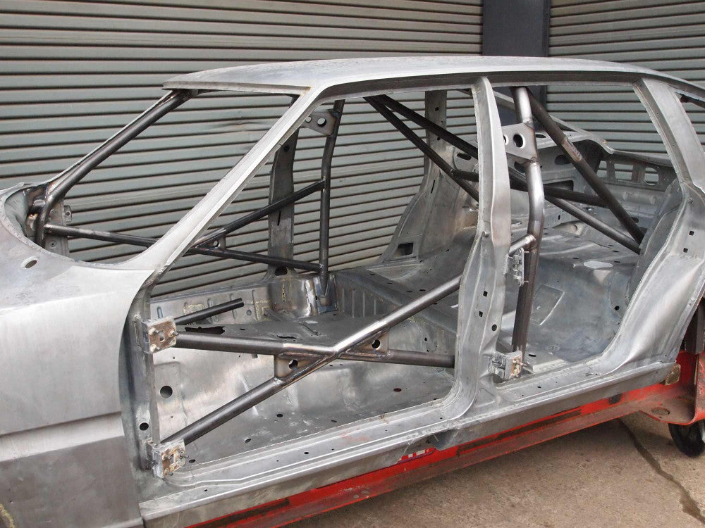 ROVER SD1 Historic T45 roll cage kit. MS UK Compliant to Appendix K