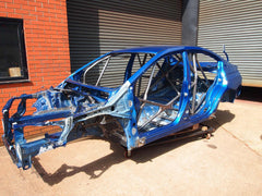 SUBARU Impreza VAB International Multipoint T45 Überrollkäfig-Kit. FIA-zertifiziert