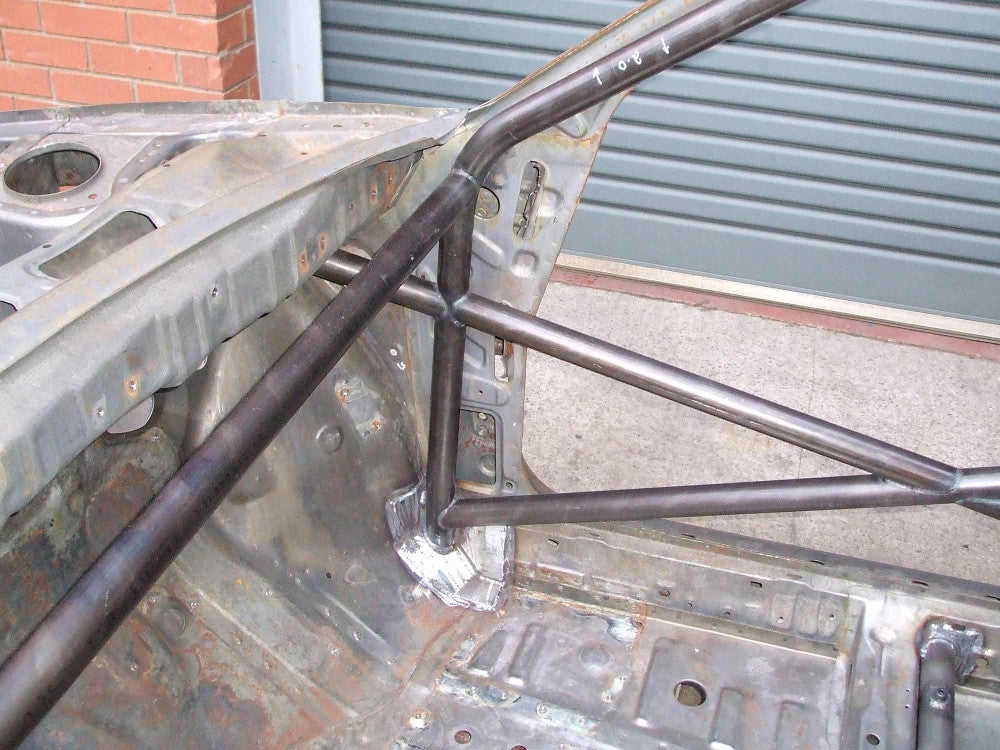 SUBARU Legacy Factory Style Historic T45 Überrollkäfig-Kit. MS UK konform zu Anhang K