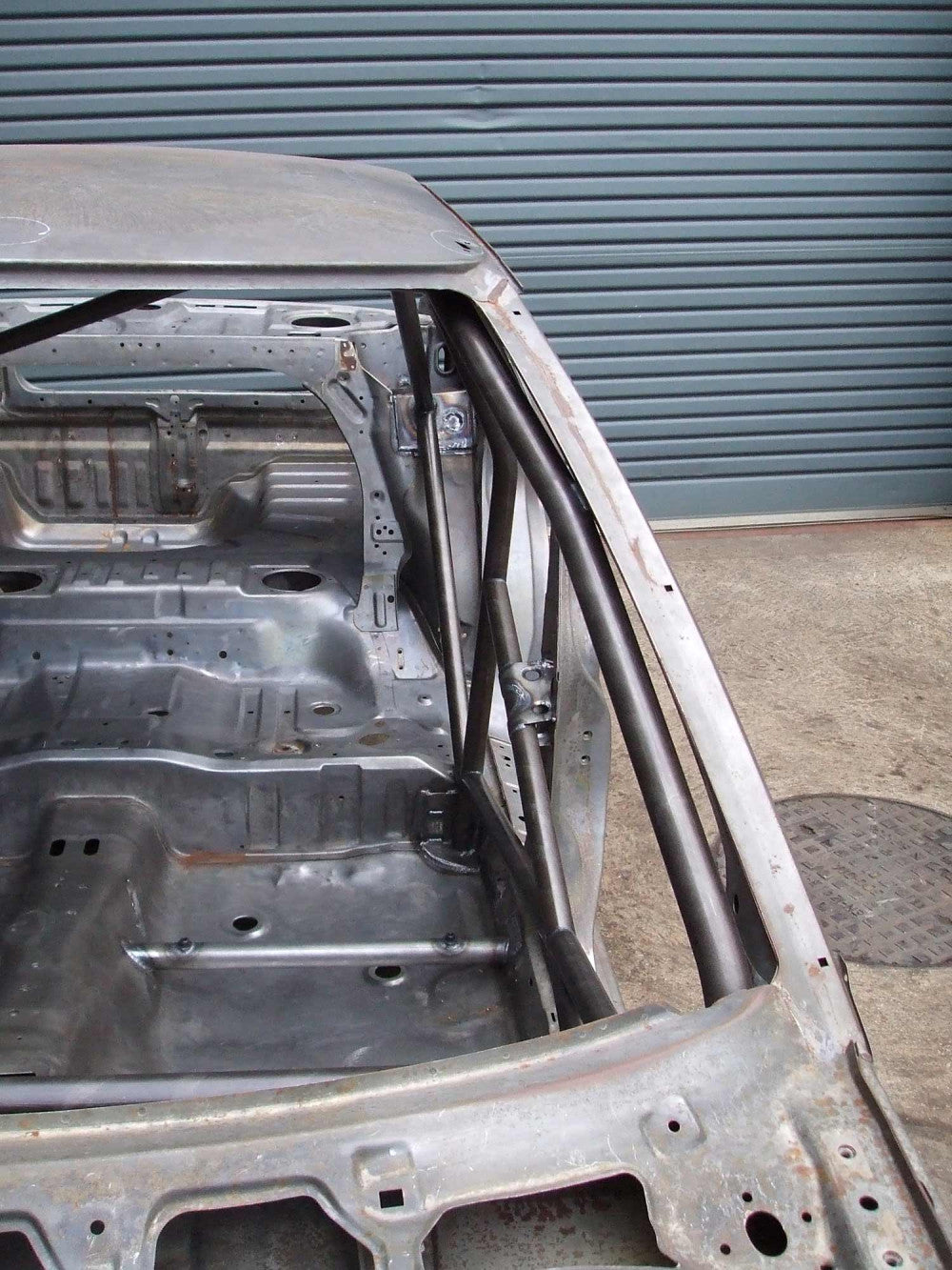 SUBARU Legacy Factory Style Historic T45 Überrollkäfig-Kit. MS UK konform zu Anhang K