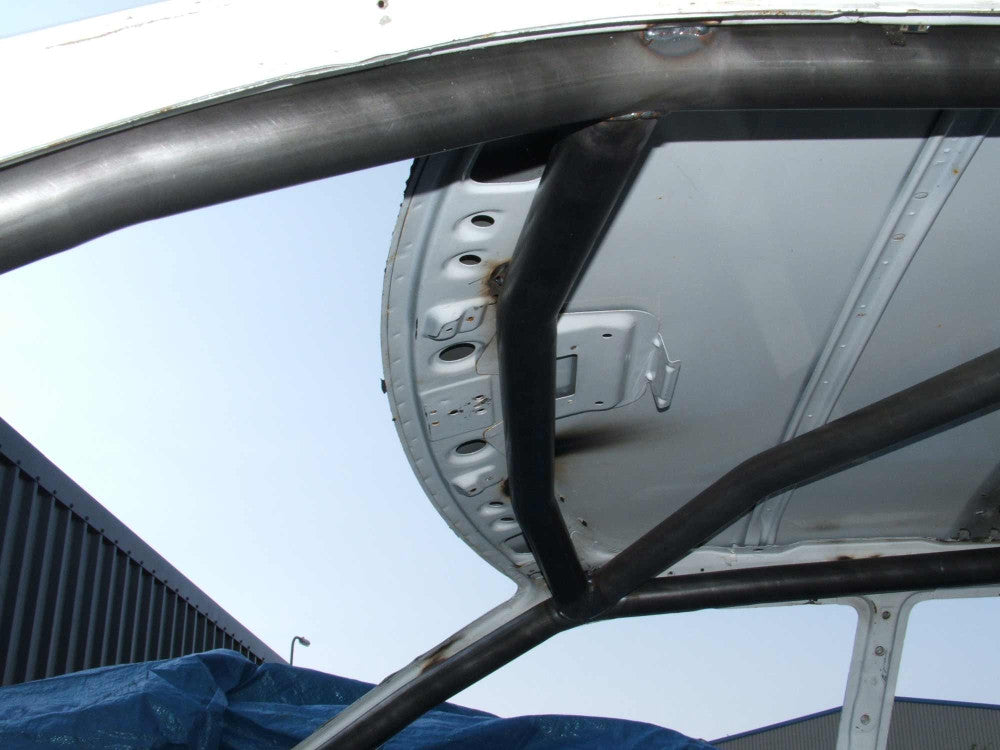 SUBARU Legacy HISTORIC T45 Überrollkäfigsatz. FIA-zertifiziert