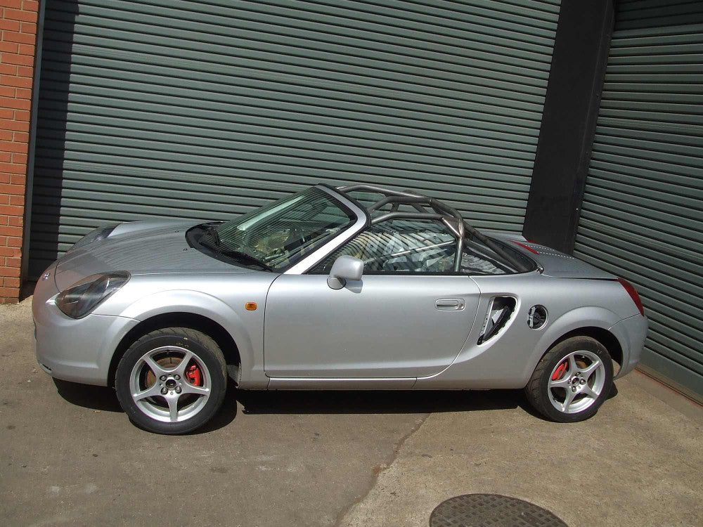TOYOTA MR2 Mk3 00-07 Multipoint T45 roll cage kit. MS UK Compliant