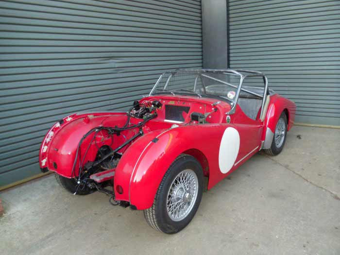 TRIUMPH TR3 Historic T45 roll cage kit. MS UK Compliant to Appendix K