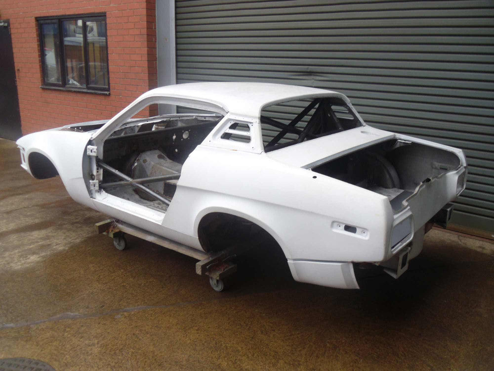 TRIUMPH TR7 Factory Style Multipoint T45 roll cage kit