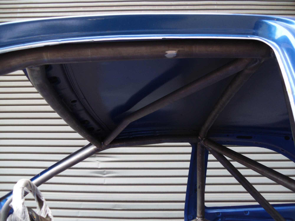 VAUXHALL Corsa B International Multipoint CDS roll cage kit. FIA Certificated