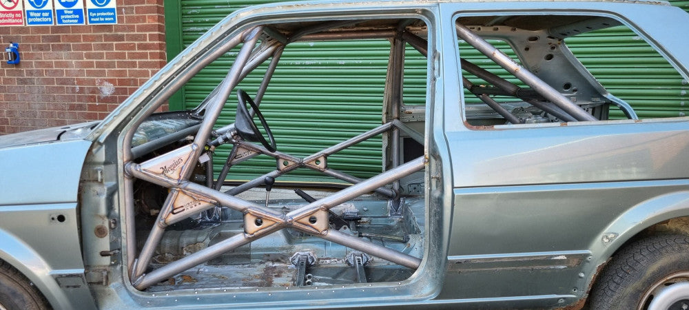 VOLKSWAGEN Golf Mk2 6 Punkt National CDS Überrollkäfigsatz. MS UK konform