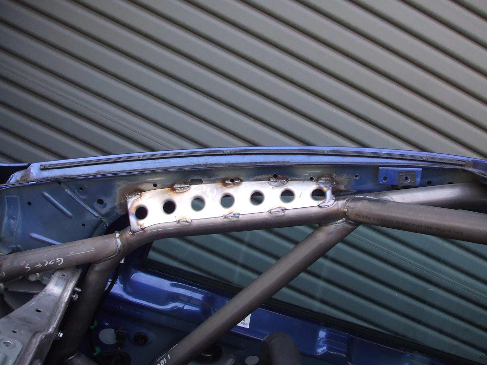 VOLKSWAGEN Golf Mk5 R32 Multipoint T45 Überrollkäfigsatz